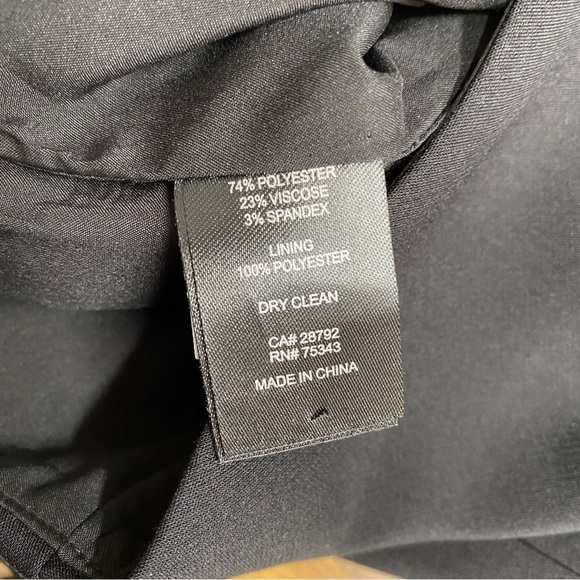 Joie Black Mini Skirt Closet Staple Minimalist Sz 4 - Picture 6 of 7